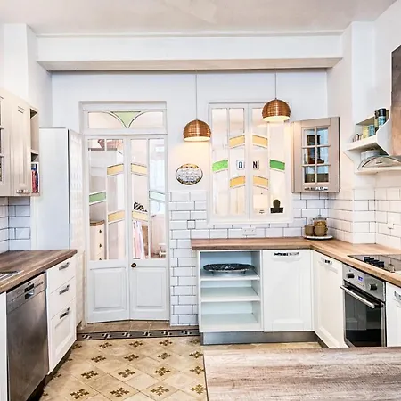 Beach House Apartment Sliema